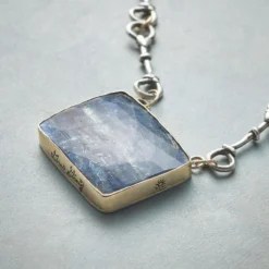 Live Each Moment Necklace -Radiant Jewels 2d7605e9 69e4 4d25 961b 9d099adfb343