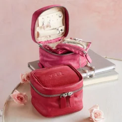 Letter Perfect Jewelry Case -Radiant Jewels a722b13a b02c 4d18 99d4 2c356f04931b