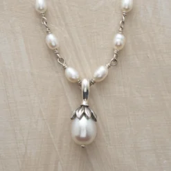 Lotus Pearl Necklace -Radiant Jewels cd9f8514 e0fb 4eae a08b 8db18b69b836