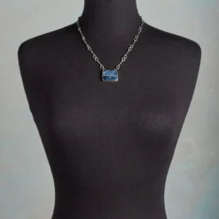 Live Each Moment Necklace -Radiant Jewels d02d00b9 88e4 4f8d a30a a0fb1d4420e4